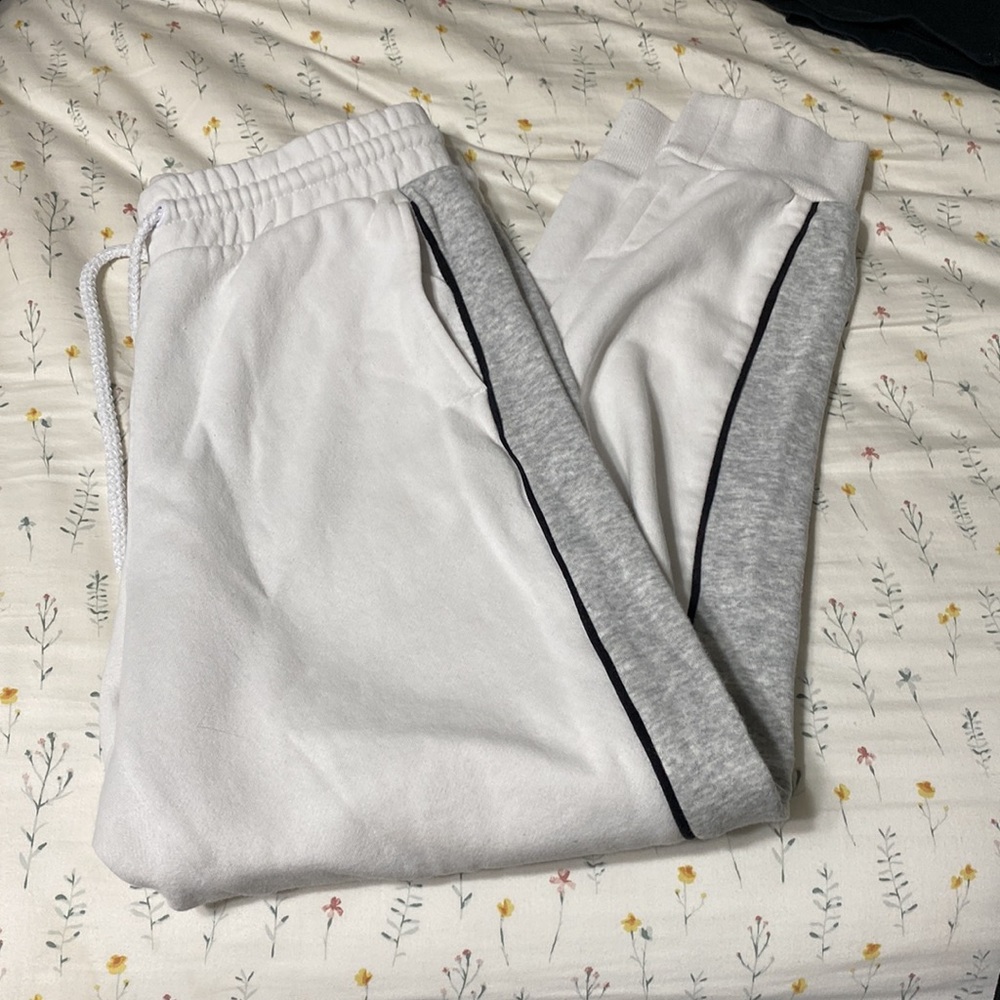 GARAGE JOGGERS
